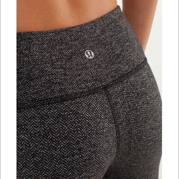 lululemon athletica Pants - Lululemon Wunder Under Luon Crop-Herringbone Black